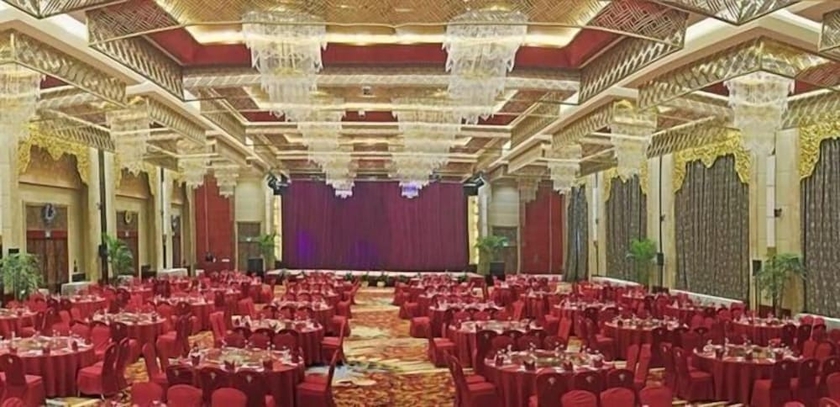 Imagen de los interiores del Hotel Empark Grand Hotel. Foto 19