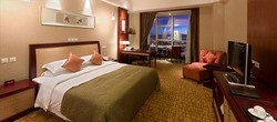 Imagen de la habitación del Hotel Empark Grand Kunming. Foto 4