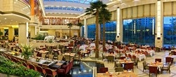 Imagen del bar/restaurante del Hotel Empark Grand Kunming. Foto 2
