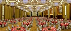 Imagen del bar/restaurante del Hotel Empark Grand Kunming. Foto 3