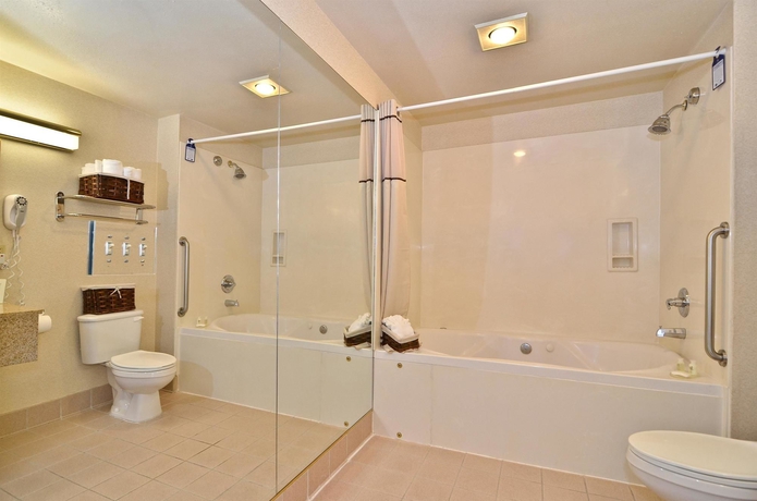 Imagen de la habitación del Hotel Empeiria High Sierra. Foto 6