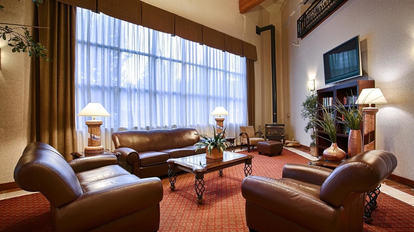 Imagen de los interiores del Hotel Empeiria High Sierra. Foto 13