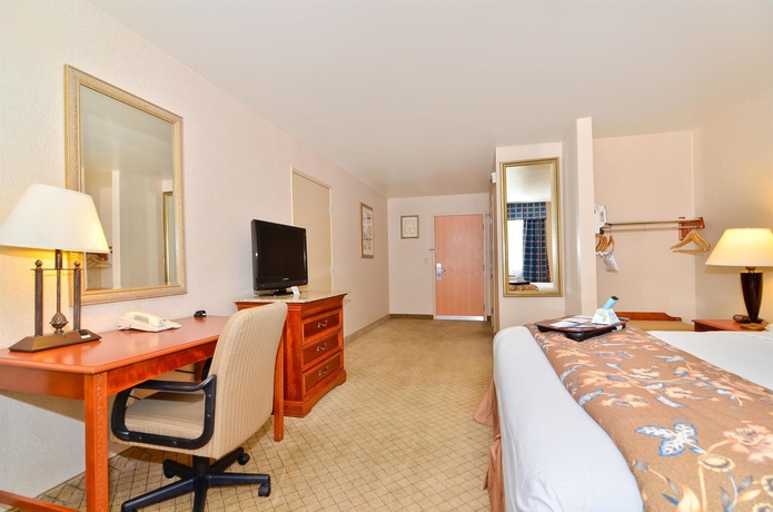 Imagen de la habitación del Hotel Empeiria High Sierra. Foto 10