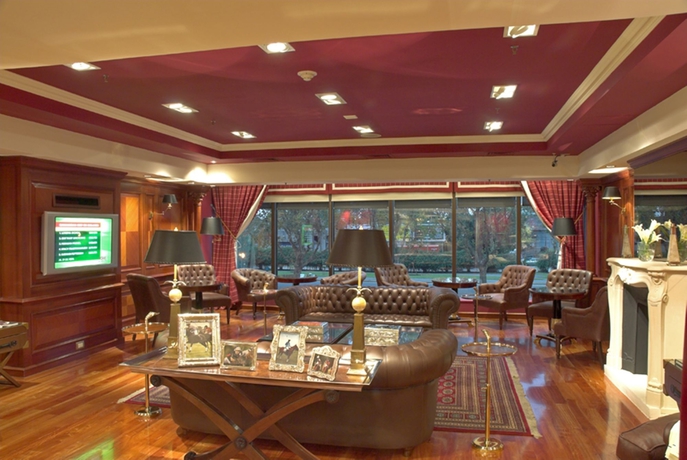 Imagen de los interiores del Hotel Emperador Buenos Aires. Foto 11