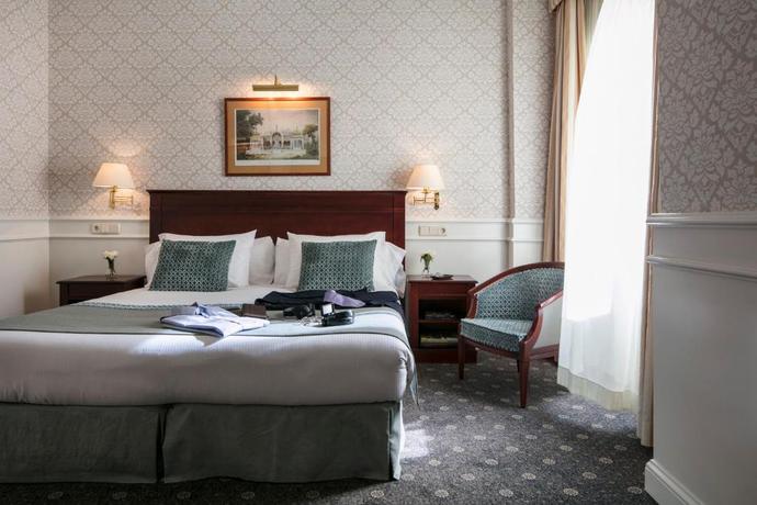 Imagen de la habitación del Hotel Emperador, Gran V&iacute;a. Foto 5