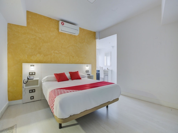 Imagen de la habitación del Hotel Emperatriz I. Foto 2