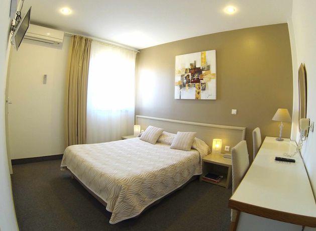 Imagen de la habitación del Hotel Empereur. Foto 8