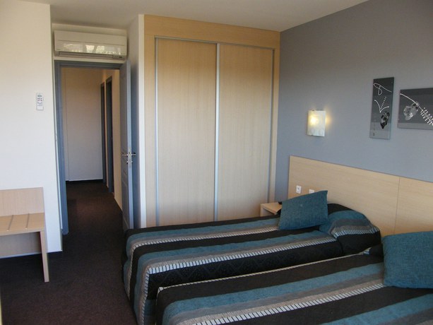 Imagen de la habitación del Hotel Empereur. Foto 10