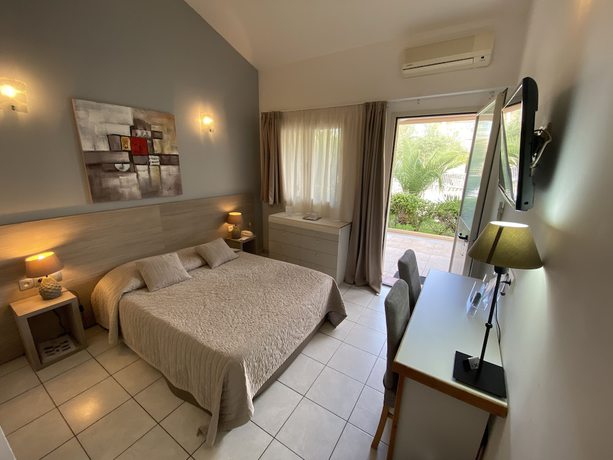 Imagen de la habitación del Hotel Empereur. Foto 11