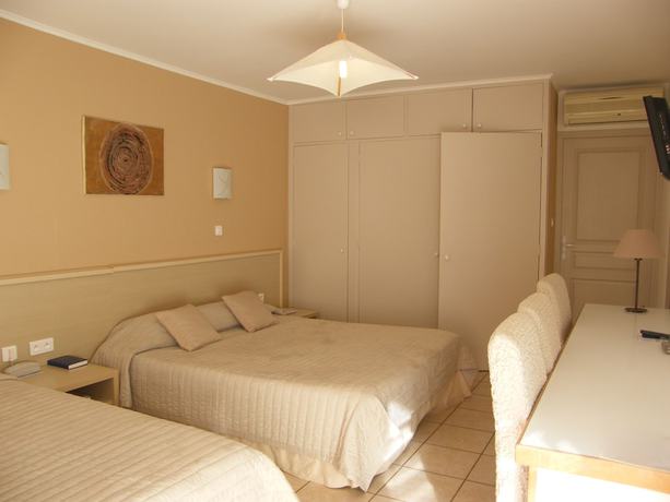 Imagen de la habitación del Hotel Empereur. Foto 17