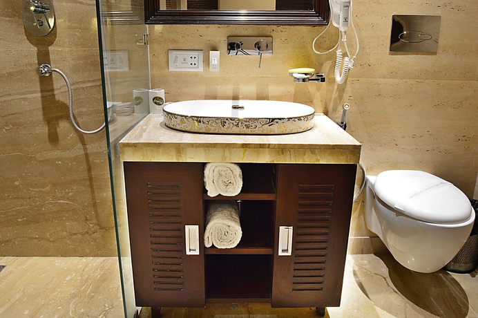 Imagen de la habitación del Hotel Emperor Palms At Karol Bagh. Foto 3