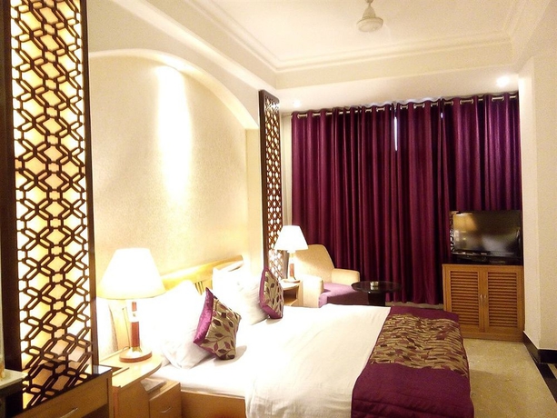 Imagen de la habitación del Hotel Emperor Palms At Karol Bagh. Foto 8