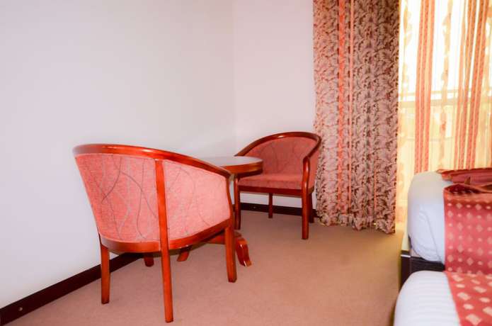 Imagen de la habitación del Hotel Emperors. Foto 2
