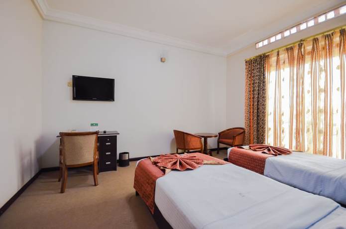 Imagen de la habitación del Hotel Emperors. Foto 3