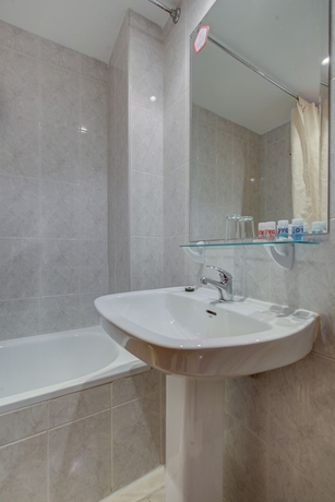 Imagen de la habitación del Hotel Empertatriz Ii. Foto 13