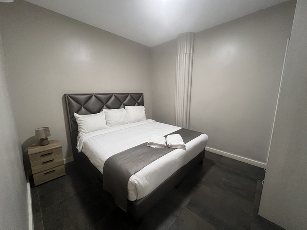 Imagen de la habitación del Hotel Empire 1 Celinastraat Paramaribo. Foto 6