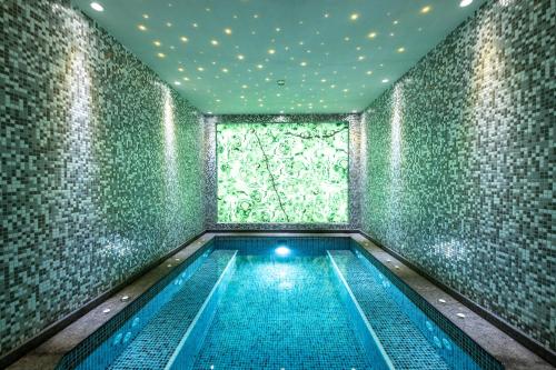 Imagen general del Hotel Empire Balneo and Spa. Foto 5