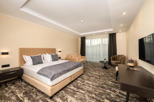 Imagen general del Hotel Empire Balneo and Spa. Foto 16
