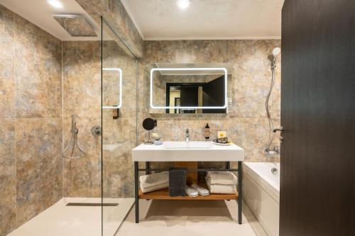 Imagen general del Hotel Empire Balneo and Spa. Foto 17