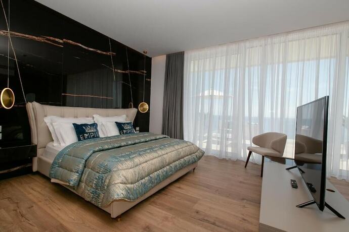 Imagen general del Hotel Empire Beach Resort. Foto 2