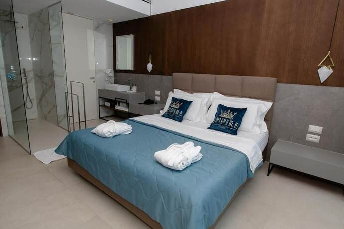 Imagen general del Hotel Empire Beach Resort. Foto 9