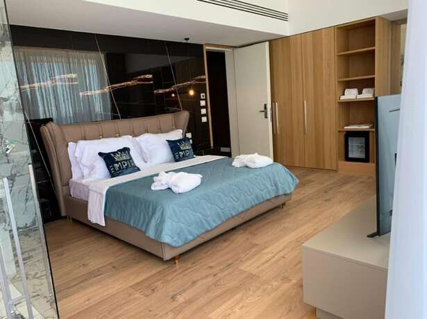 Imagen general del Hotel Empire Beach Resort. Foto 13