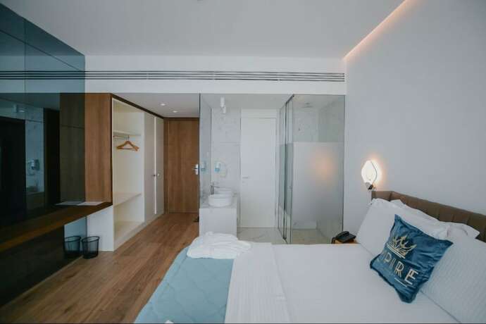 Imagen de la habitación del Hotel Empire Beach Resort. Foto 21