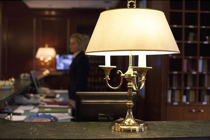 Imagen de los interiores del Hotel Empire, Capodrise. Foto 11