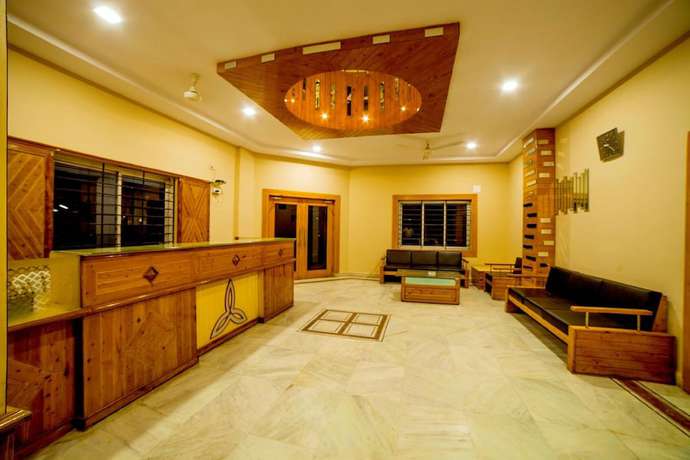 Imagen general del Hotel Empire Gandhidham. Foto 1