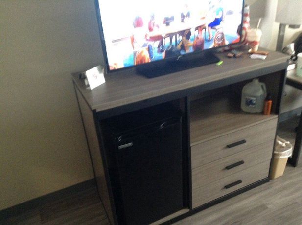 Imagen de los exteriores del Hotel Empire Inn Cypress. Foto 12