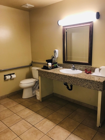 Imagen de la habitación del Hotel Empire Inn, San Bernardino. Foto 9