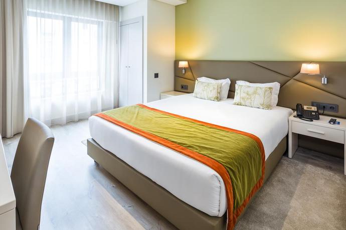 Imagen de la habitación del Hotel Empire Lisbon. Foto 14