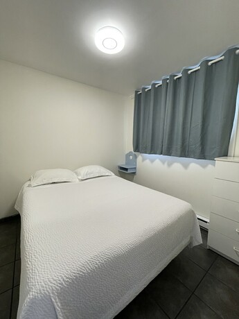 Imagen de la habitación del Hotel Empire Motel. Foto 17