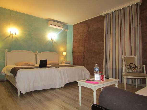 Imagen de la habitación del Hotel Empire, Nimes. Foto 2