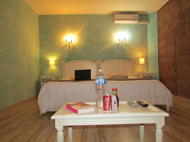 Imagen de la habitación del Hotel Empire, Nimes. Foto 3