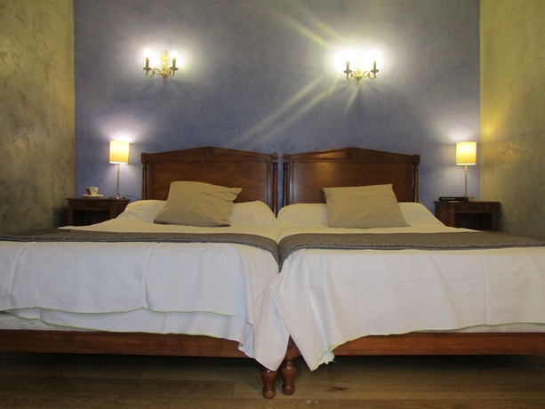 Imagen de la habitación del Hotel Empire, Nimes. Foto 8