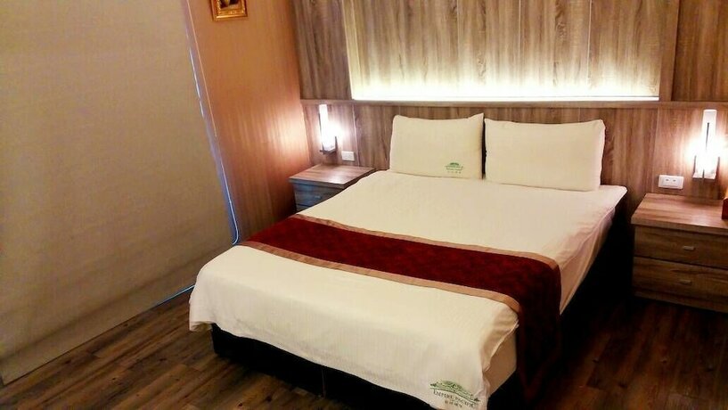 Imagen de la habitación del Hotel Empire Pacific Castle. Foto 19