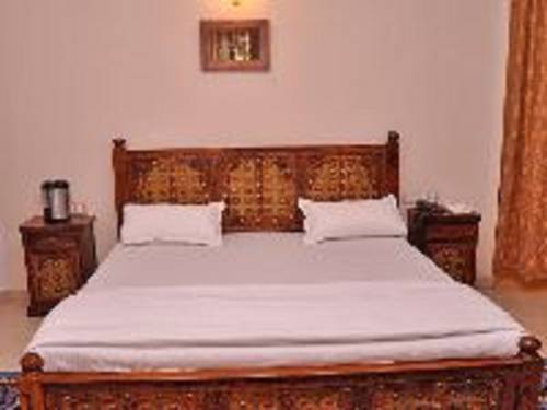 Imagen de la habitación del Hotel Empire Palace. Foto 1