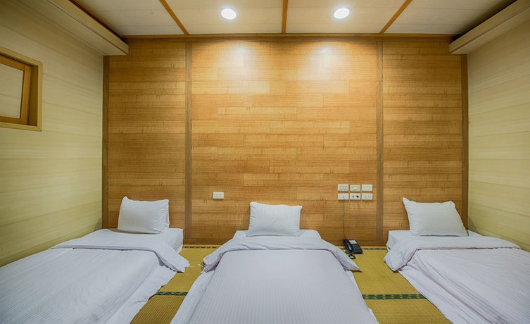Imagen de la habitación del Hotel Empire, Taipei. Foto 9