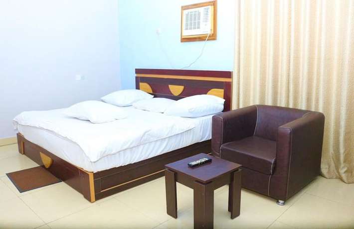 Imagen de la habitación del Hotel Empires. Foto 8