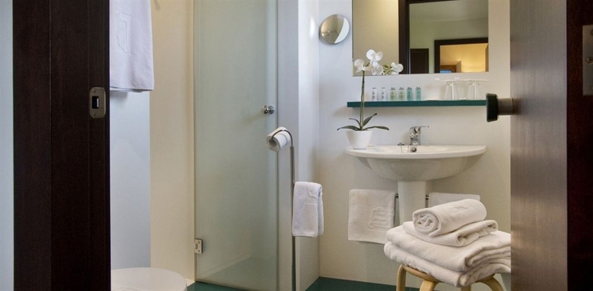 Imagen de la habitación del Hotel Empord&agrave;, Figueres. Foto 5