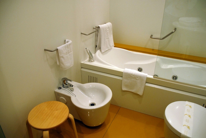 Imagen de la habitación del Hotel Empord&agrave;, Figueres. Foto 9