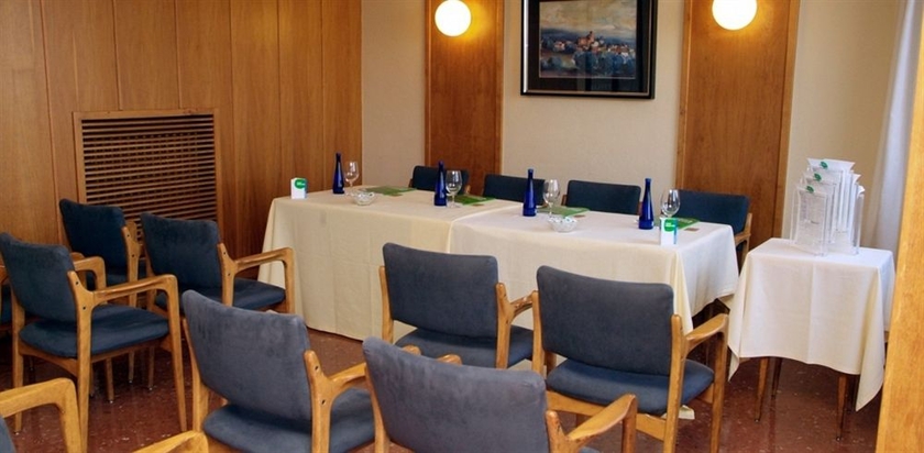 Imagen de los interiores del Hotel Empord&agrave;, Figueres. Foto 16