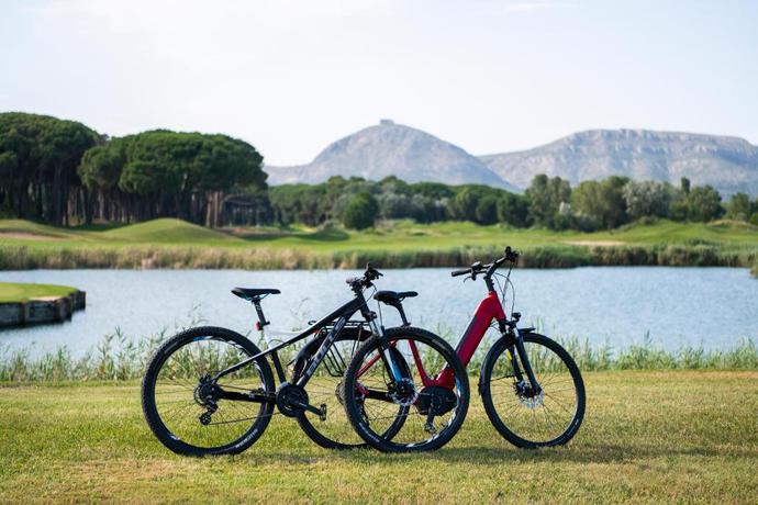 Imagen general del Hotel Empordà Golf Resort. Foto 8