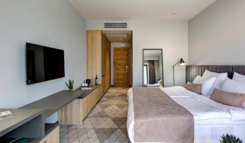 Imagen de la habitación del Hotel Emporia Mostar. Foto 19