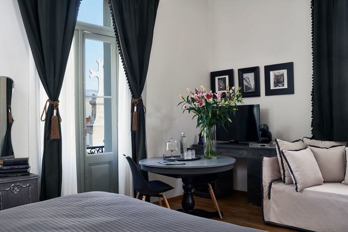 Imagen de la habitación del Hotel Emporikon Athens, Atenas. Foto 2