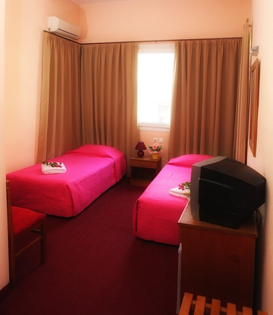 Imagen de la habitación del Hotel Emporikon. Foto 8