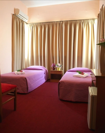 Imagen de la habitación del Hotel Emporikon. Foto 12