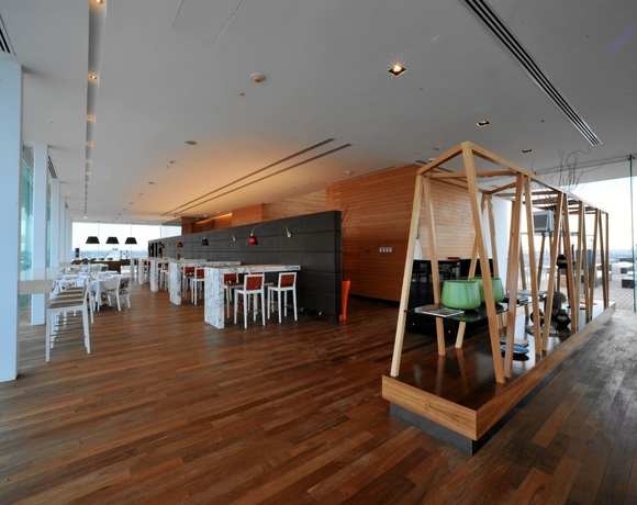 Imagen del bar/restaurante del Hotel Emporio Veracruz. Foto 2