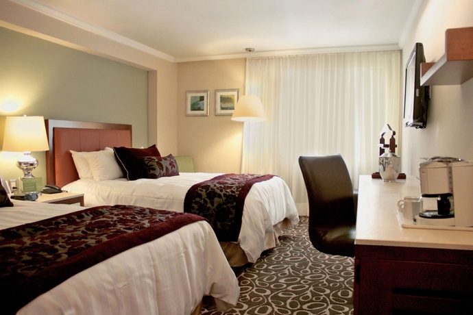 Imagen de la habitación del Hotel Emporio Zacatecas. Foto 8